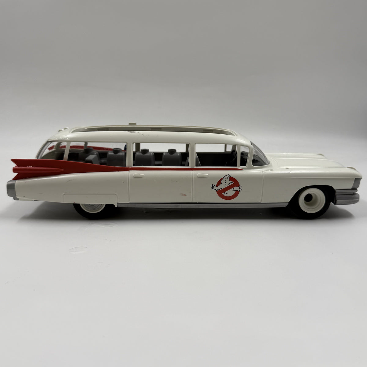 Ecto-1 Playmobil - σήμανση στο κάτω μέρος