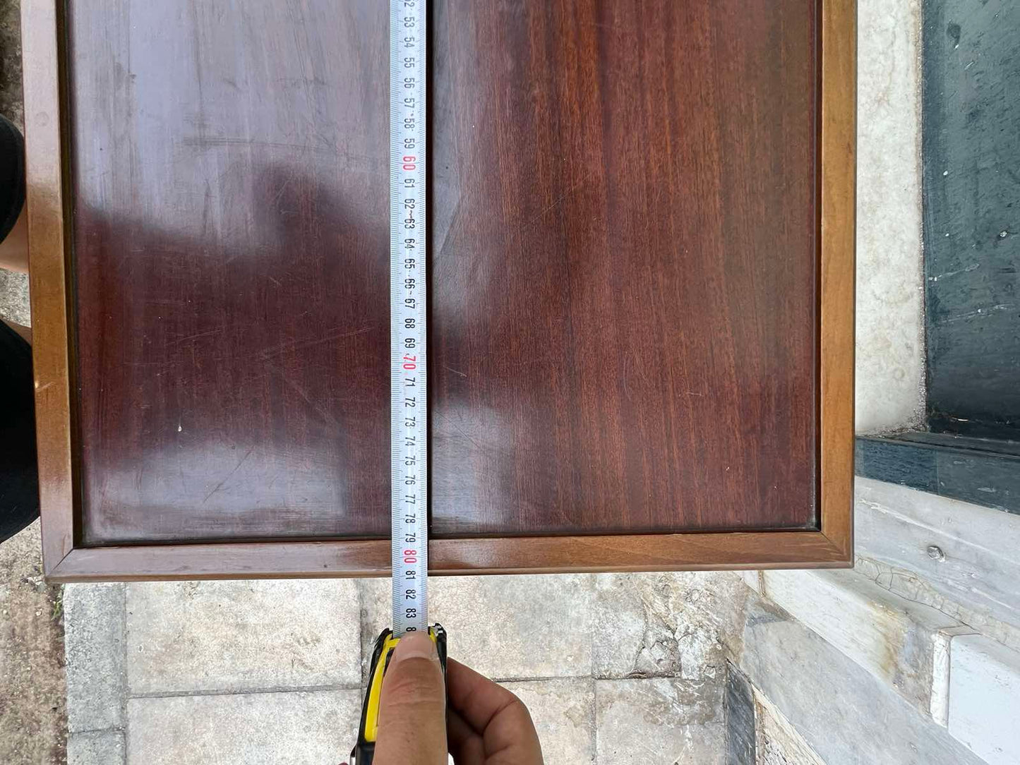 Τραπέζι Ξύλινο Με Τρεις Βάσεις Και Ροδάκια