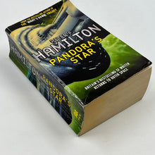 Peter F. Hamilton – Pandora’s Star (Paperback)