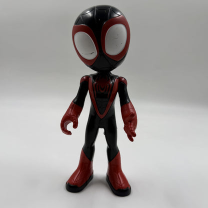 Φιγούρα Miles Morales - όρθια μπροστινή λήψη