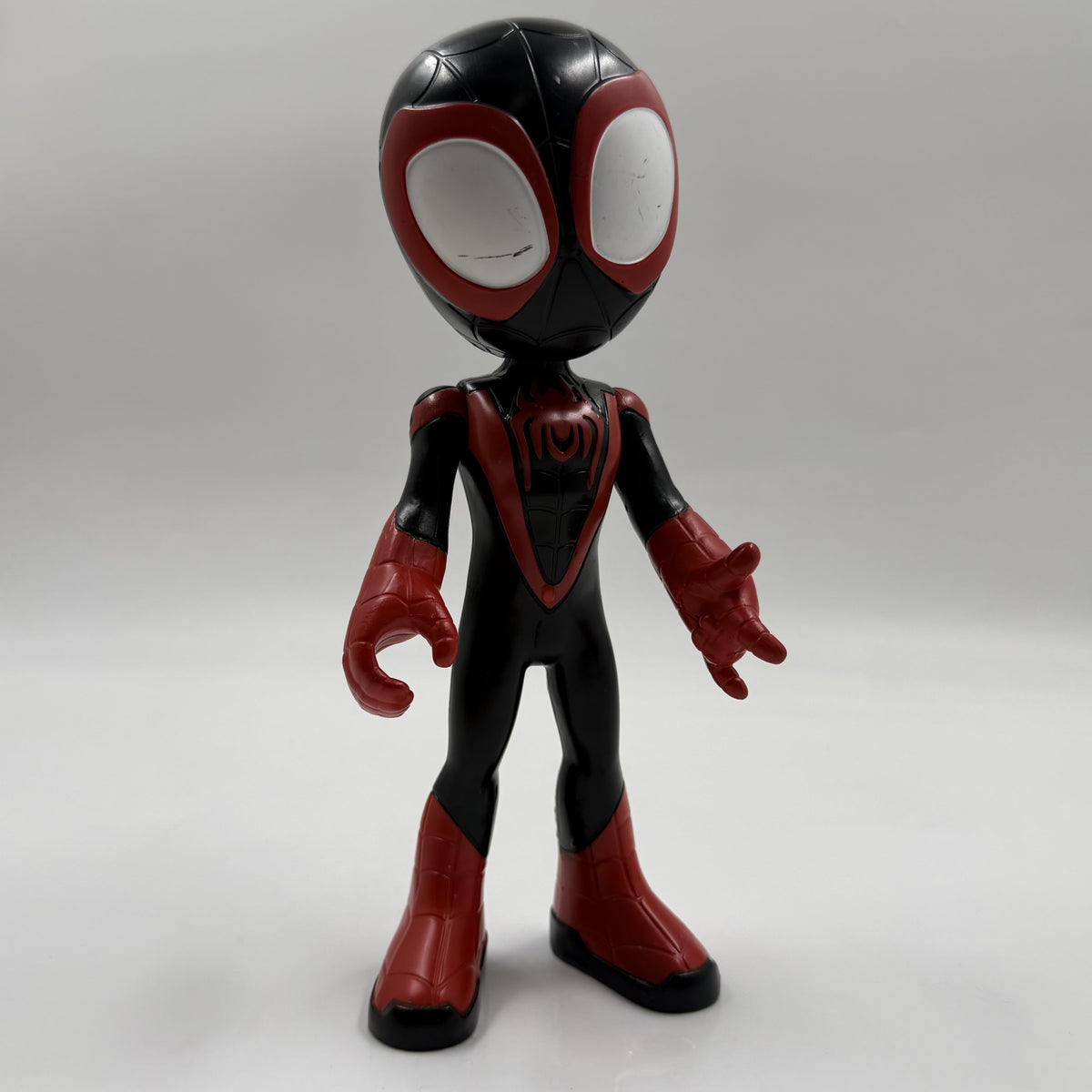 Φιγούρα Miles Morales Spidey and His Amazing Friends Hasbro 2021 - μπροστινή όψη