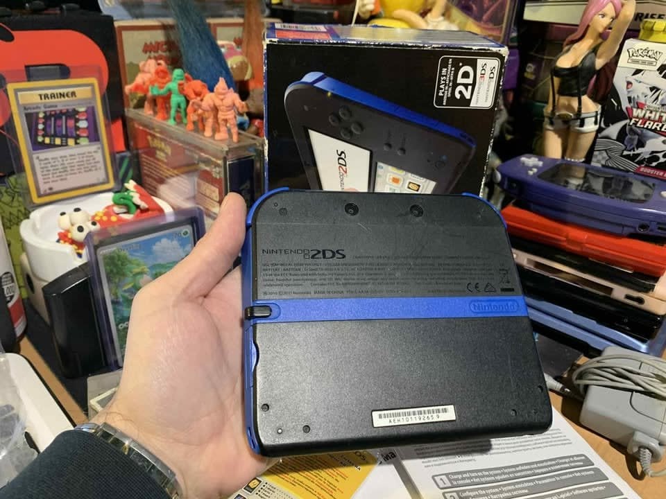 Nintendo 2DS Συλλεκτική Κονσόλα σε Αυθεντικό Κουτί Λειτουργικό και Πλήρες Με Manual κλπ