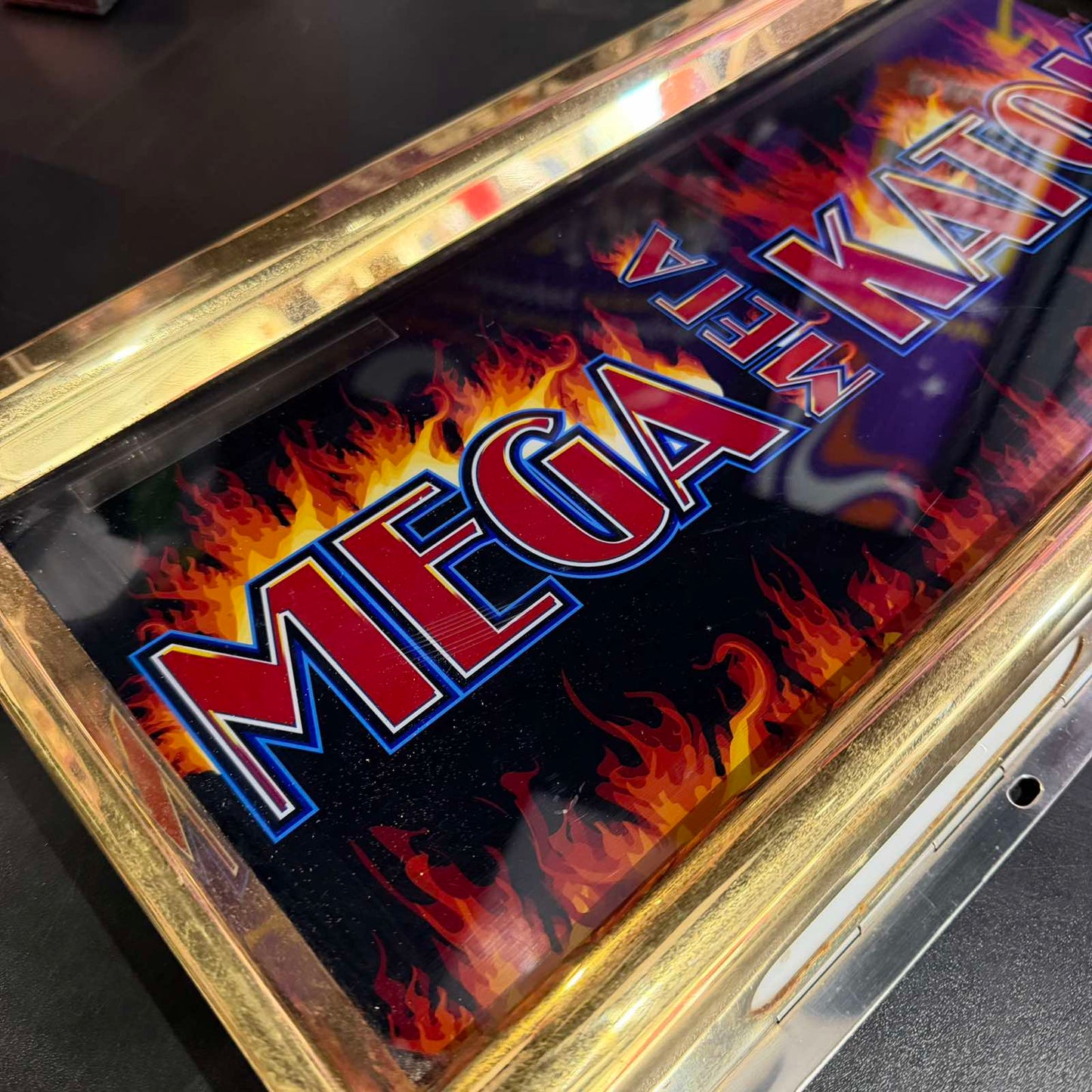 Mega Mel Katok Slot Machine Marquee – Διακοσμητική Πινακίδα Καζίνο