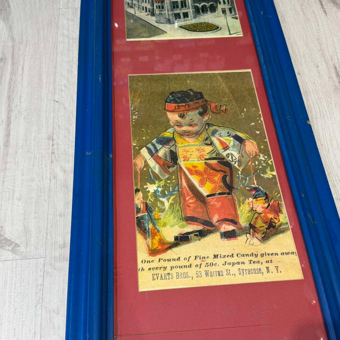 Μακρόστενο Μεγάλο Διακοσμητικό Μπλε Κάδρο με Vintage Postcards
