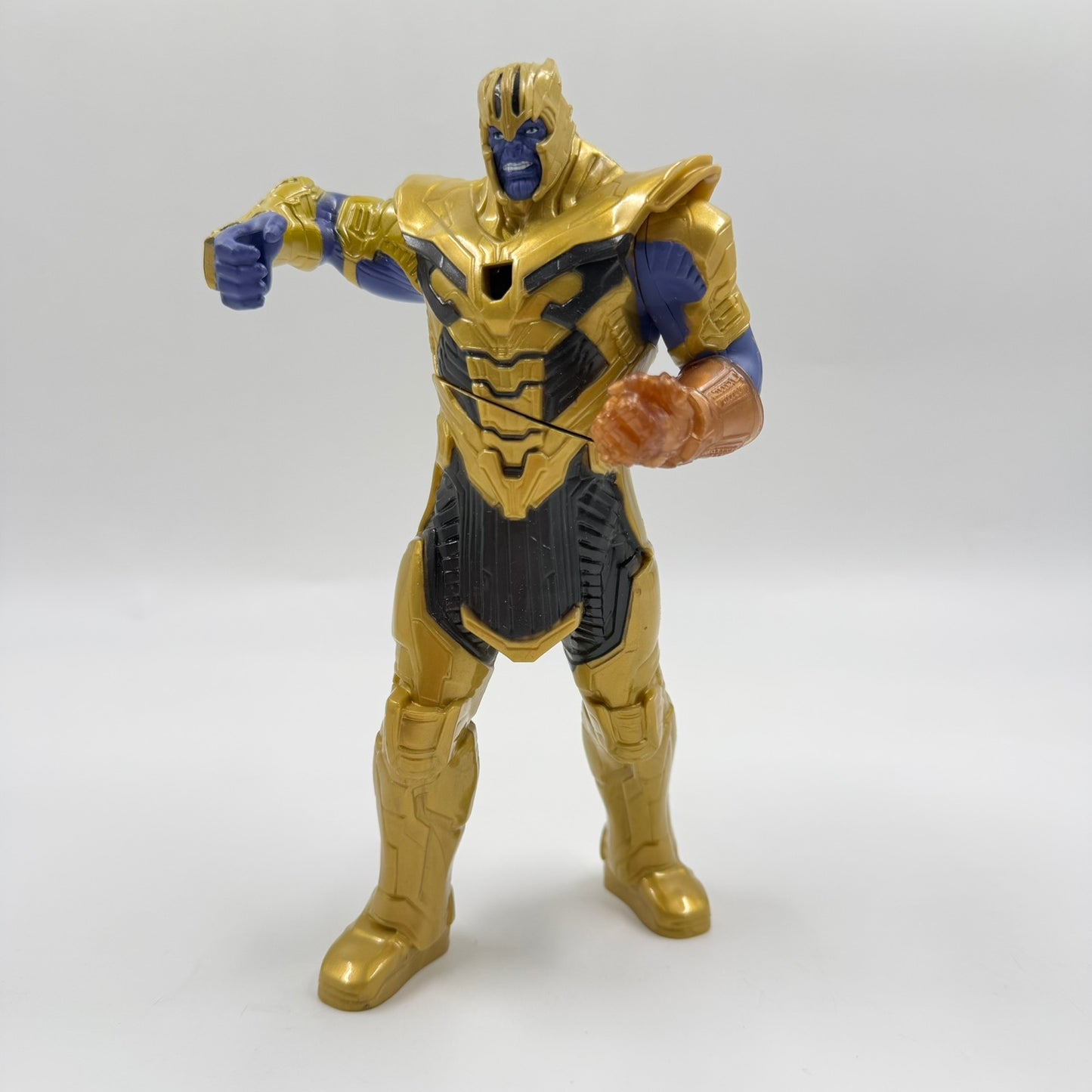 Thanos Marvel Avengers συλλεκτική φιγούρα δράσης χρυσή πανοπλία Infinity Gauntlet