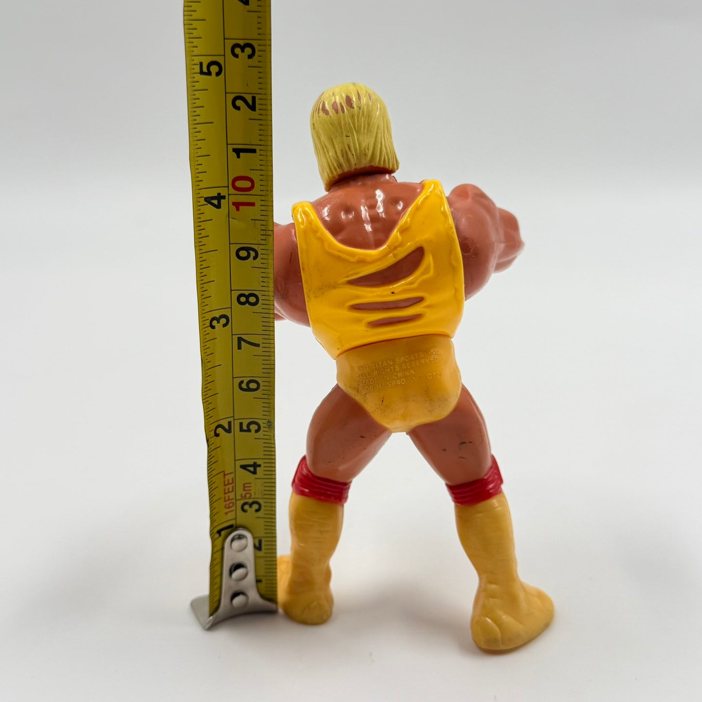 Hulk Hogan WWF Hasbro Wrestling Figure 1991 Titan Sports Vintage