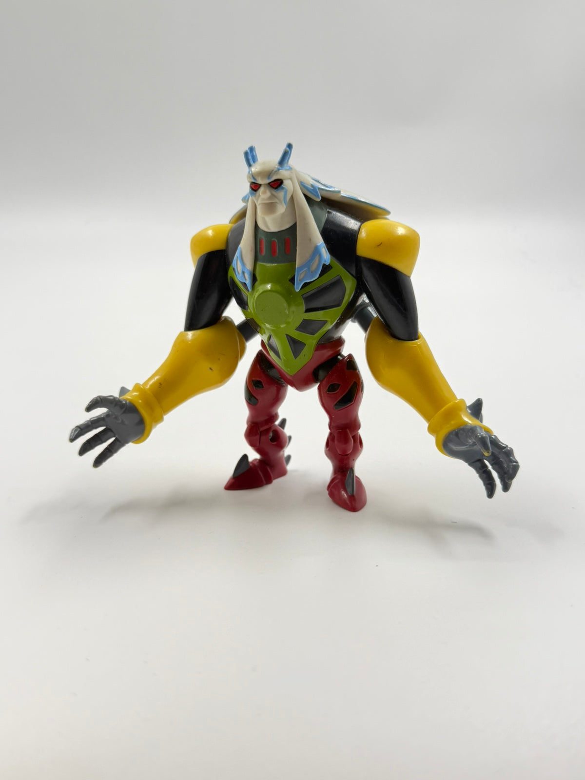 Aggregor Action Figure Ben 10 Ultimate Alien Bandai 2011 Collectible