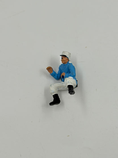 Vintage Φιγούρα Στρατιώτη / Εξερευνητή Καθιστή – Retro Plastic Toy Figure