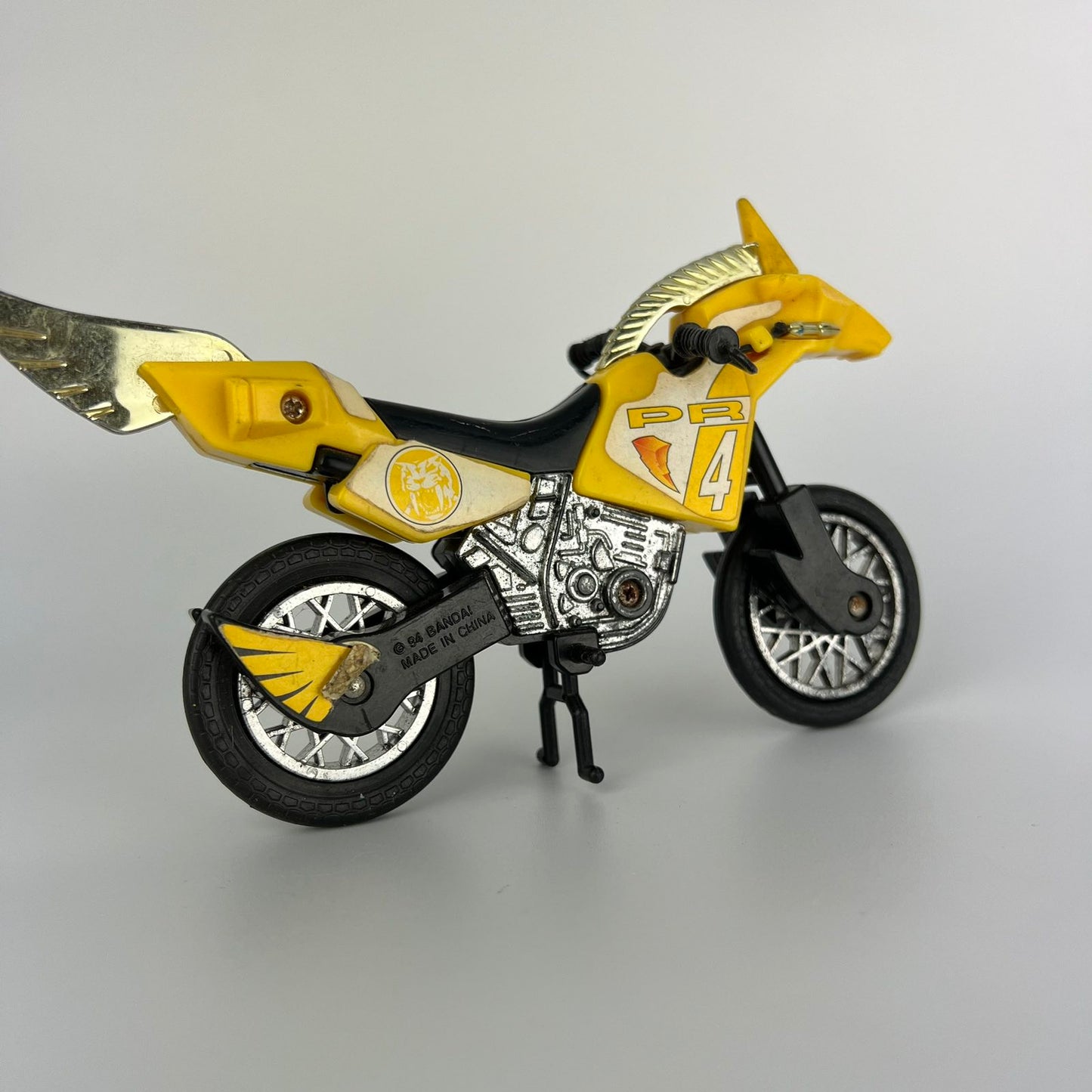 Mighty Morphin Power Rangers Yellow Thunder Bike.
