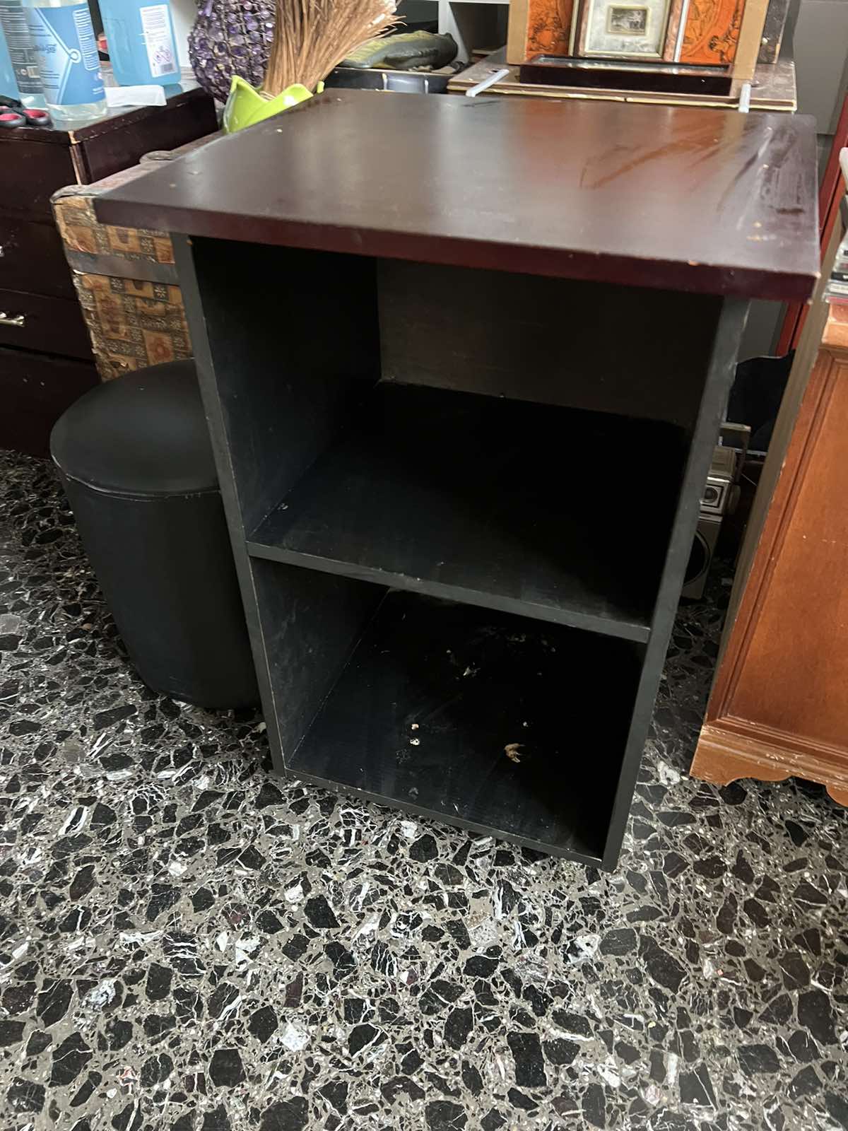 Ξύλινη Μαύρη Ραφιέρα