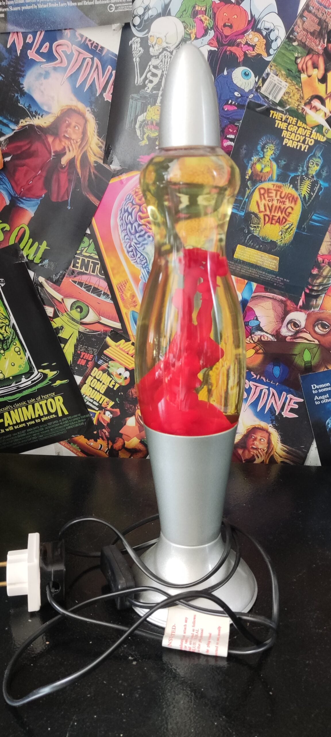 Διακοσμητικό Φωτιστικό Lava Lamp Σε Κόκκινο Χρώμα