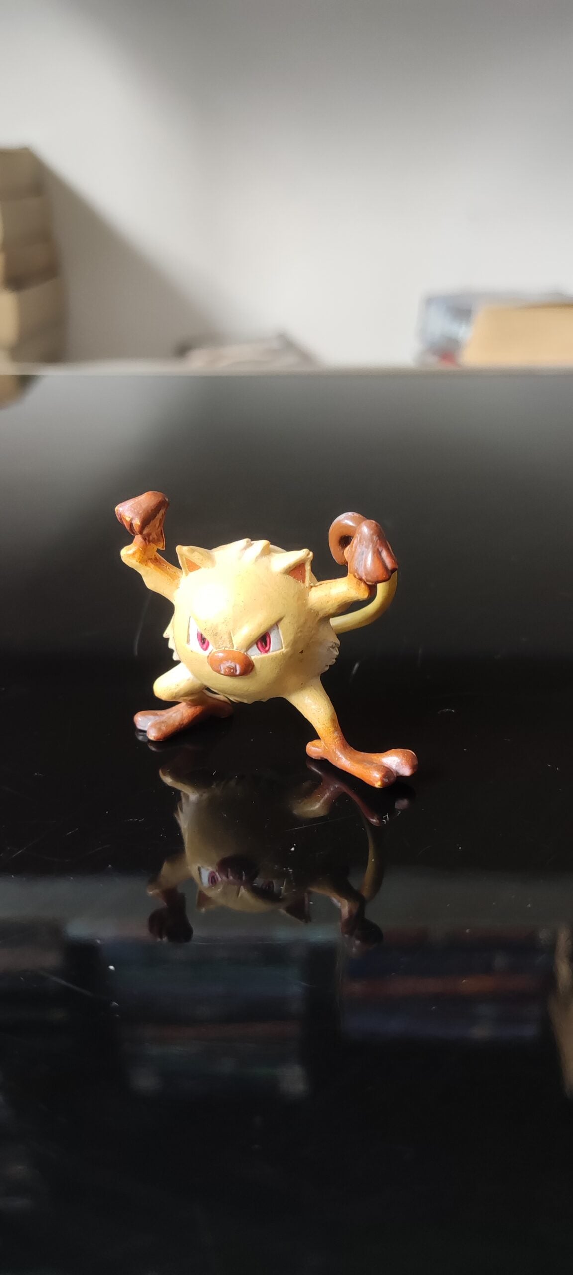 Φιγούρα Πόκεμον Mankey Της Tomy
