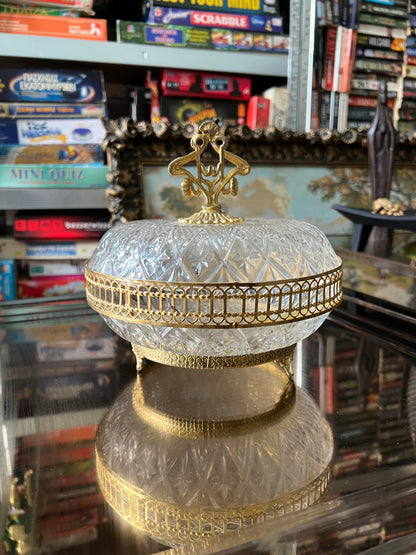 Κρυστάλλινη Φοντανιέρα Με Χρυσές Λεπτομέρειες